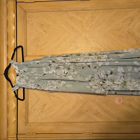 SL Fashions Womens Long Maxi Chiffon Gown with Jewel Halter Neck - Picture 14 of 16